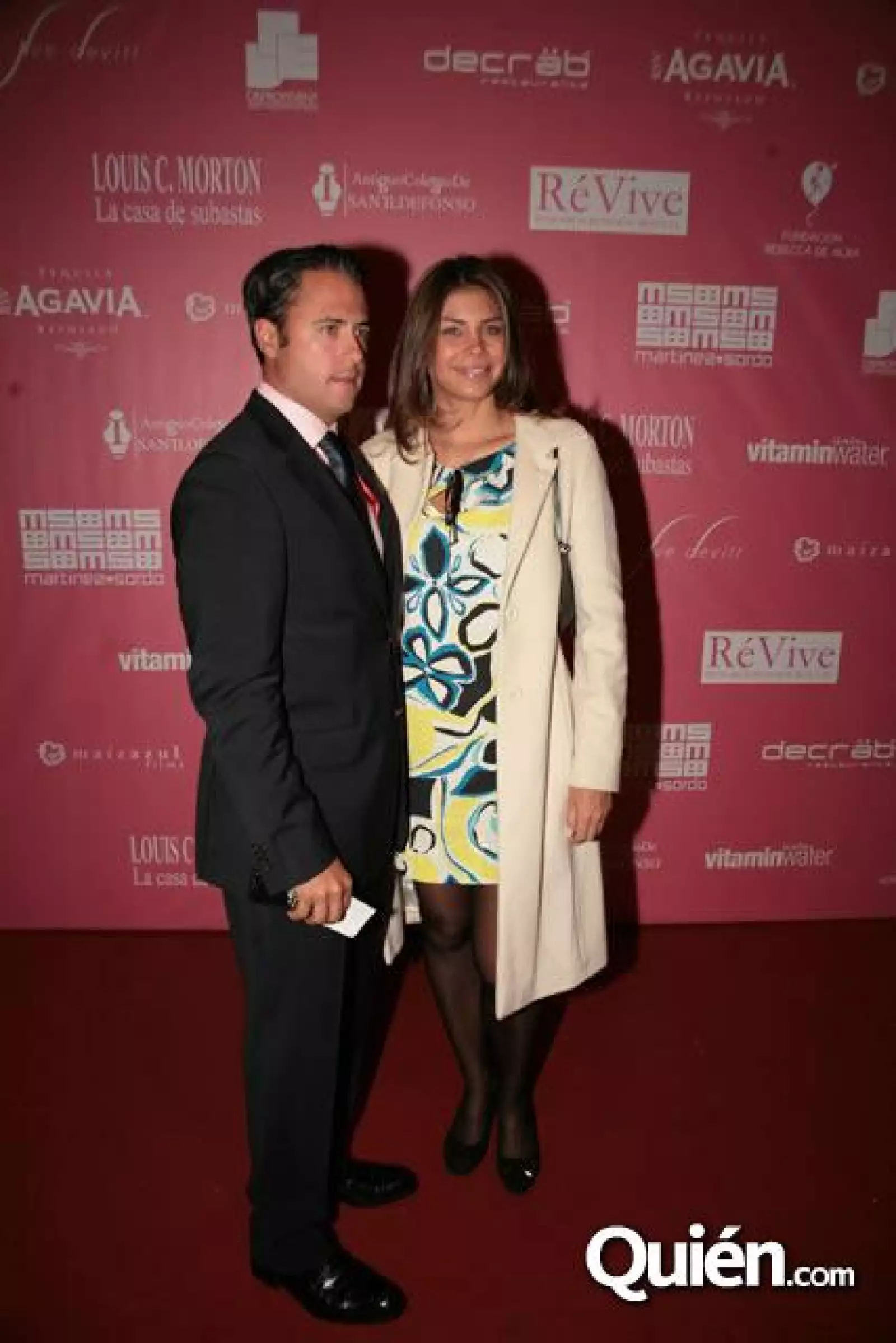 Cajas en subasta revive el arte