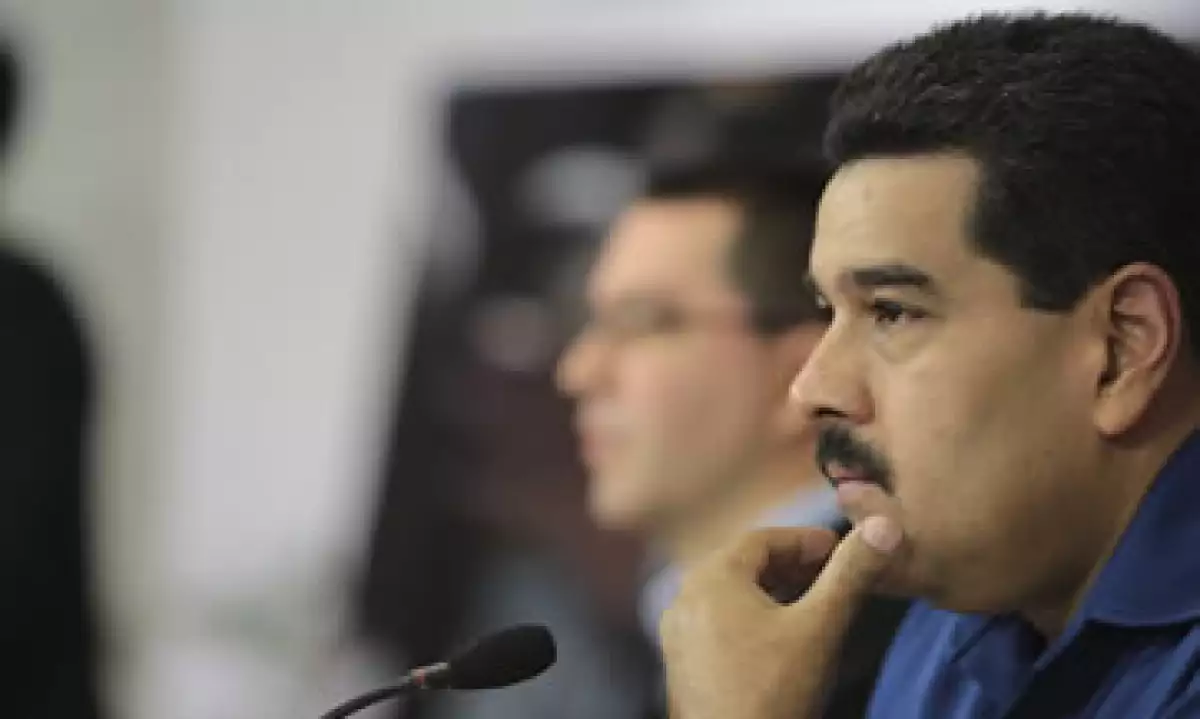 El presidente dijo que se harán nuevos ajustes salariales durante el año dependiendo de la inflación. (Foto: Reuters)