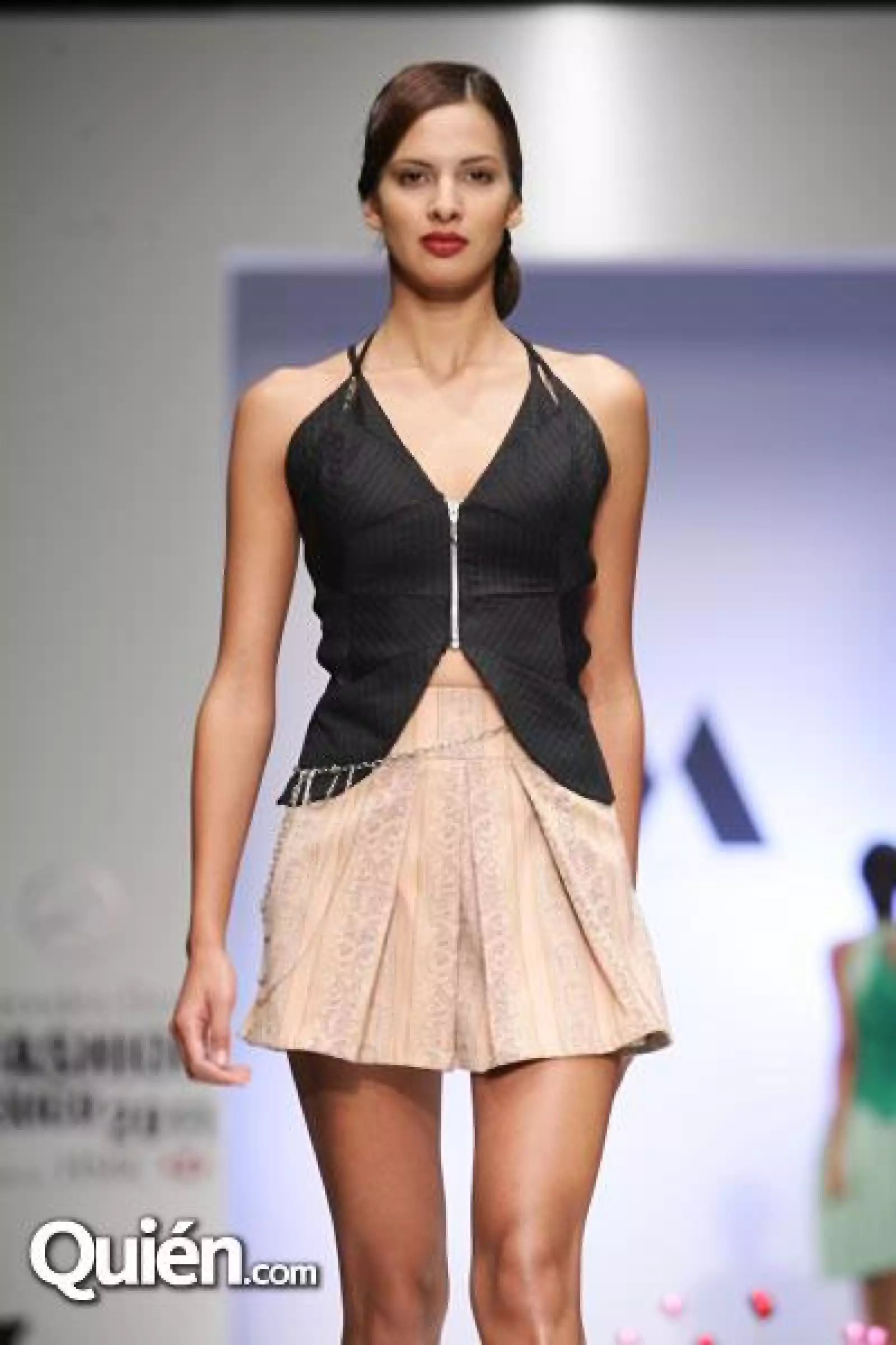 MBDF Pasarela Manhes&Massun