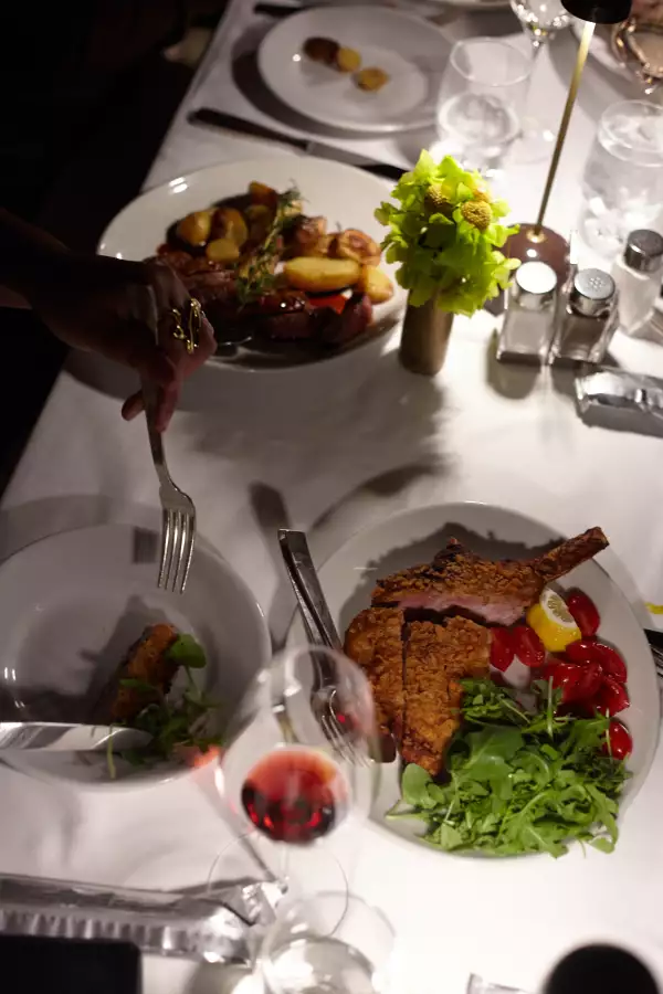 iqos-milan-esteban-tamayo