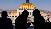 extranjeros_registro_celular.jpg