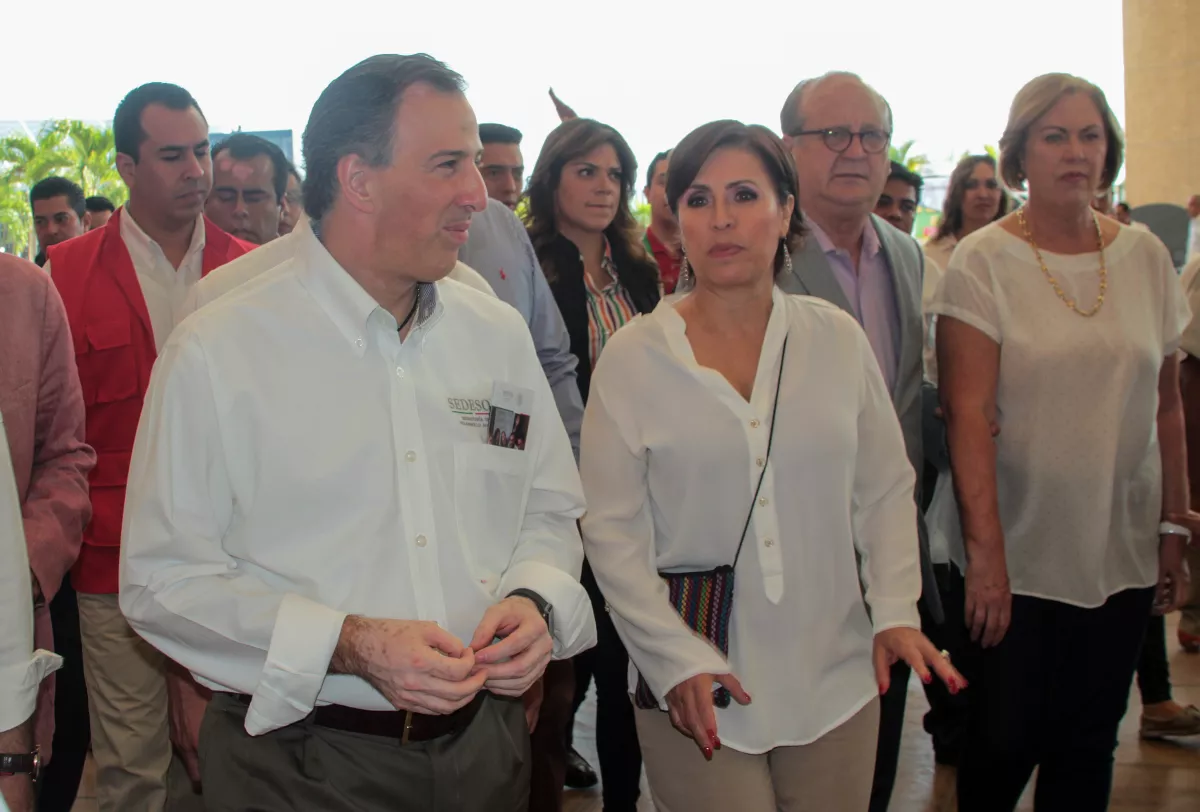 Meade Rosario Robles 