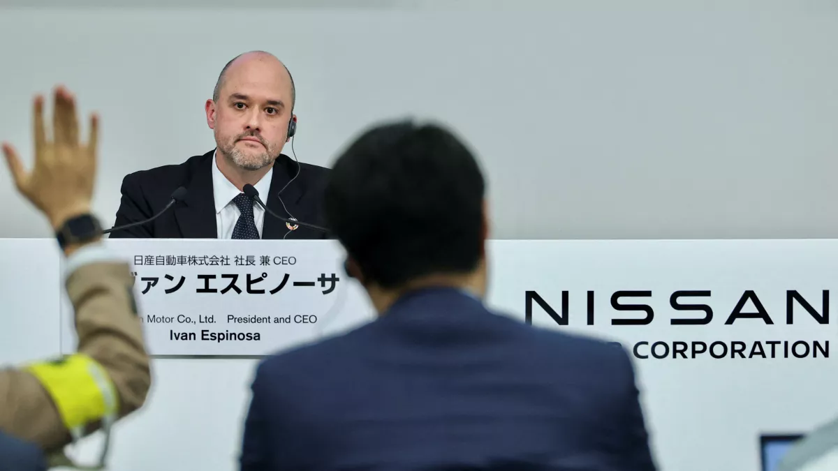 nissan-busca-financiemiento