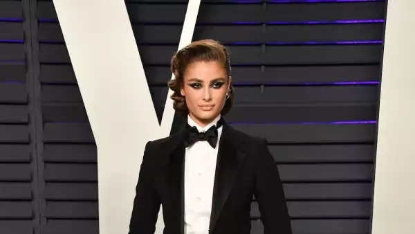 Taylor Hill