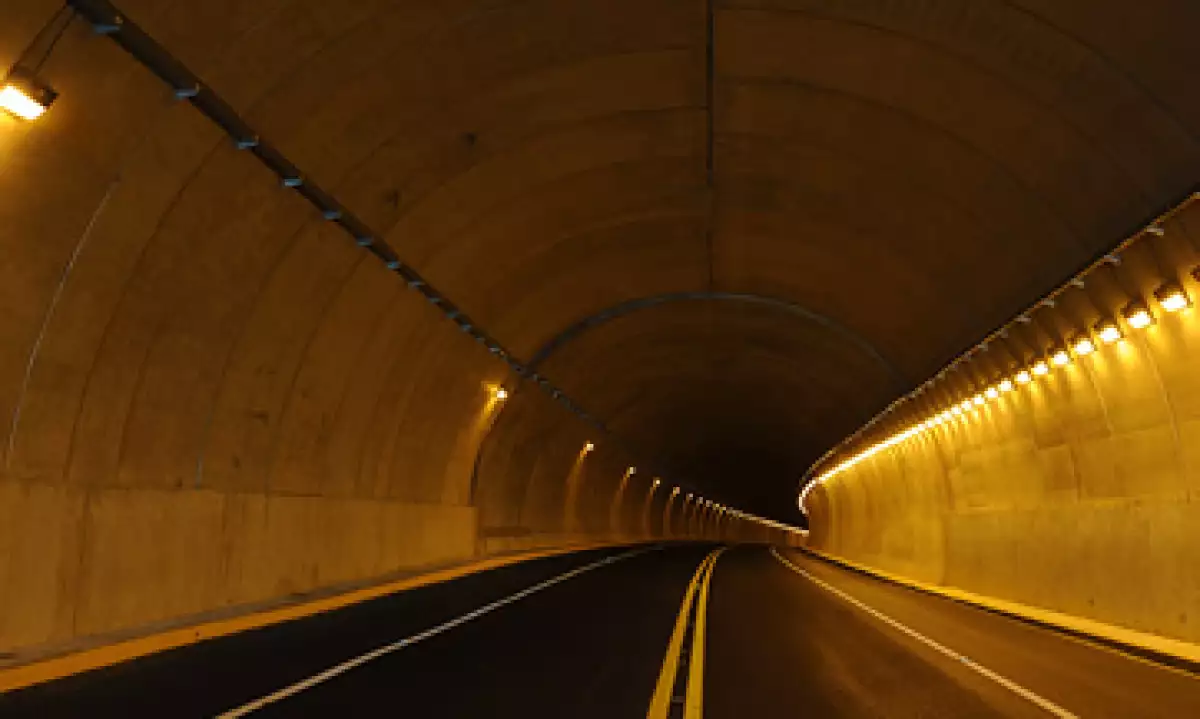 La transacción equivale al traspaso de 220 millones 677,480 acciones ordinarias. (Foto: Tomada de construccion.ohl.es)