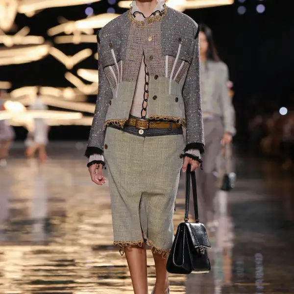Chanel S27 019.jpg