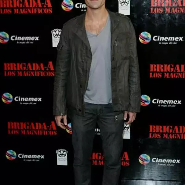 Premiere Brigada A Los Magnificos