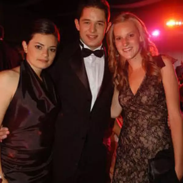 Karina Smeko, Juan Arnau, Ana Paula Buems