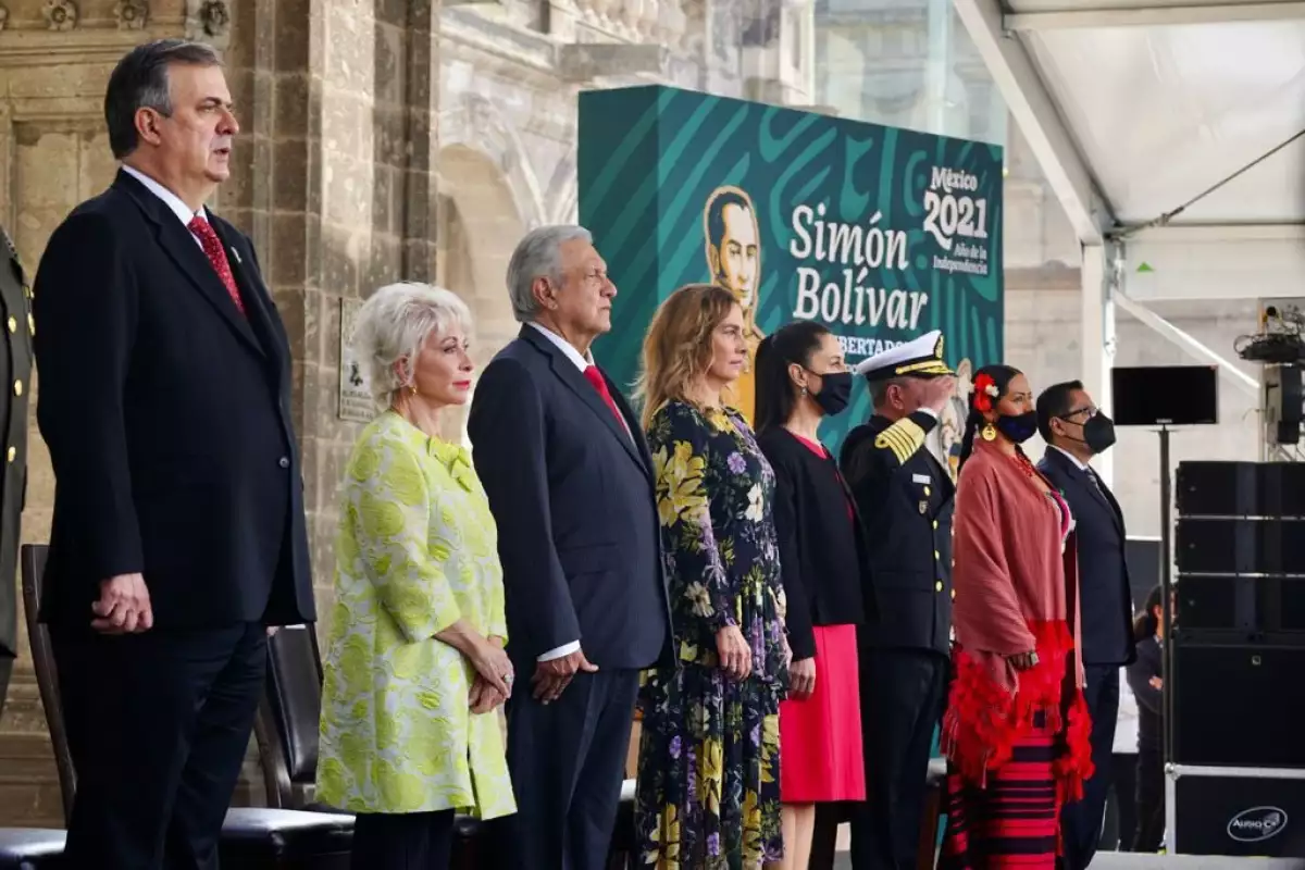 Ceremonia por Simón Bolívar 