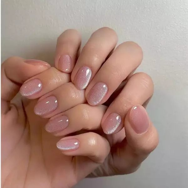 short nails inspo .jpg
