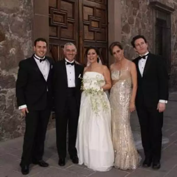Mauricio Zapata,Alejandro Zapata,Marcela Zapata,Marcela Suárez del Real de Zapata y Alejandro Zapata