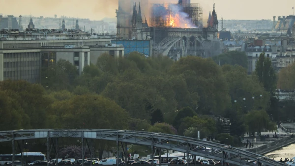 Incendio Notre Dame-11