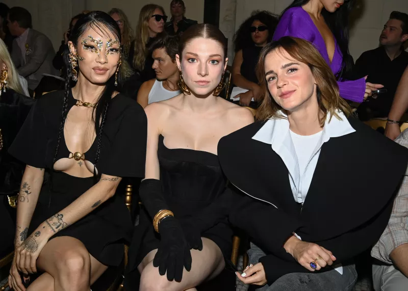 Schiaparelli : Front Row - Paris Fashion Week - Haute Couture Fall Winter 2022 2023