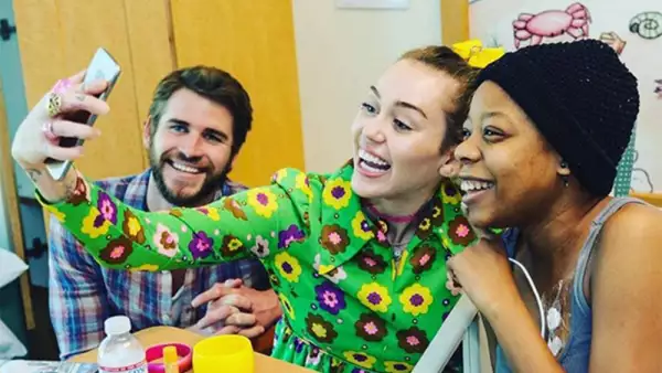 Miley Cyrus, Liam Hemsworth