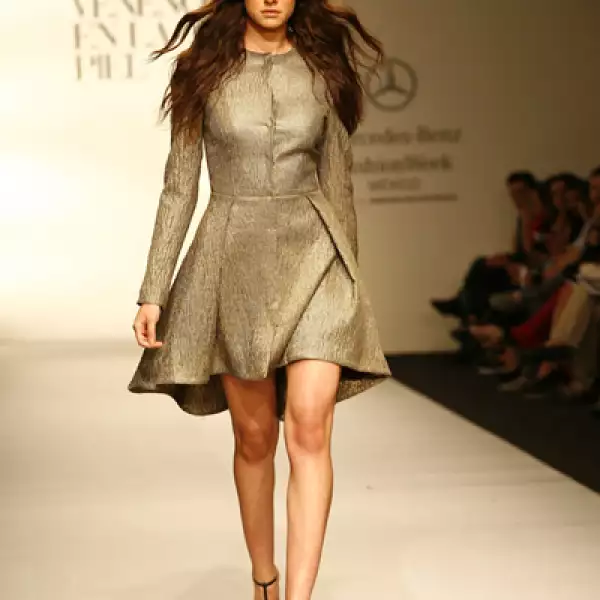 Desfile Veneno en la piel