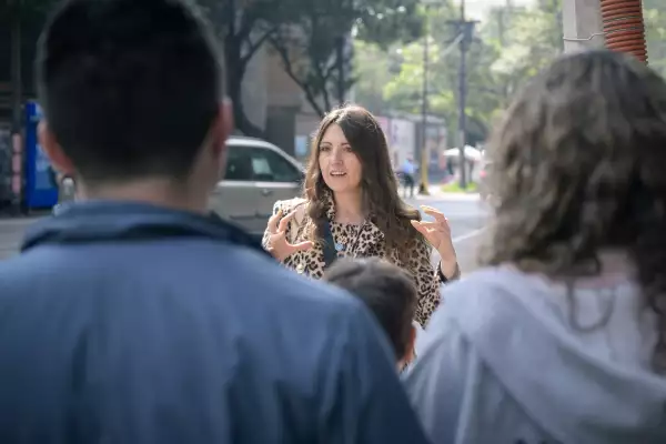 Rocio Vazquez Eat Like a Local