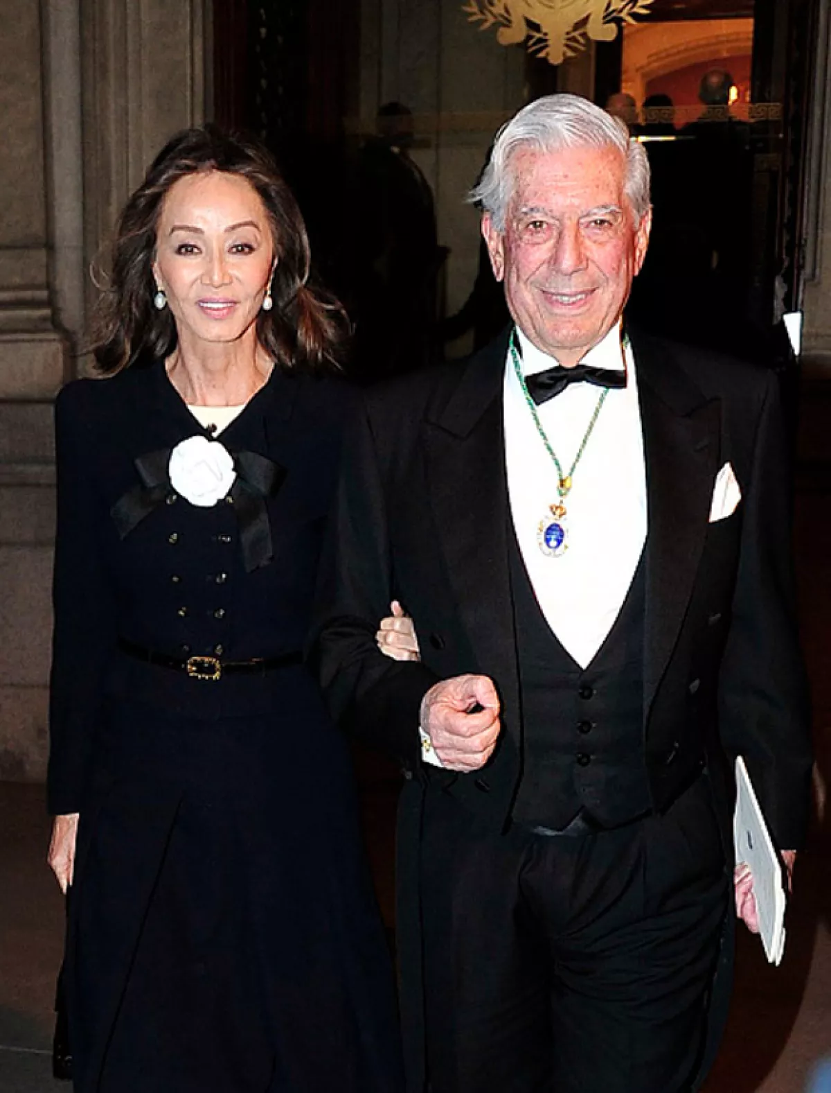 Mario Vargas Llosa e Isabel Preysler llevan casi un año juntos.