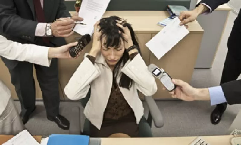 En México, alrededor de 200,000 centros de trabajo carecen de entornos saludables. (Foto: Getty Images)