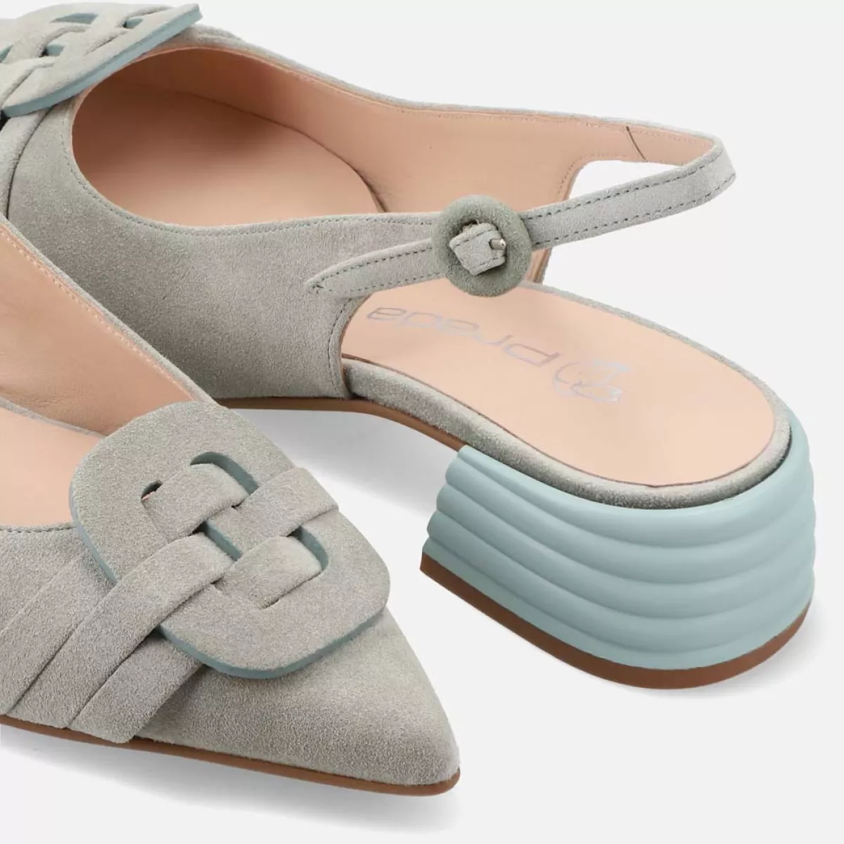 Las sandalias de tacón sensato no fallan