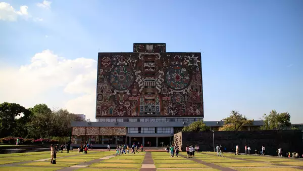 UNAM