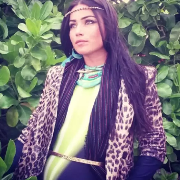 Sin duda el estilo de Victoria Alexander es único y le va muy bien.