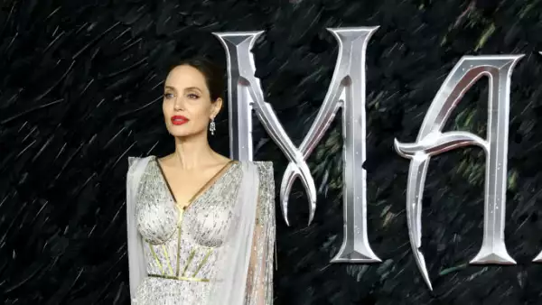 "Maleficent: Mistress Of Evil" European Premiere - Red Carpet Arrivals