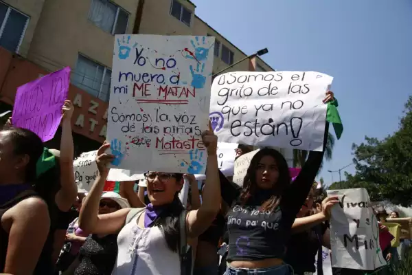 marcha-mujeres-morelos.jpg