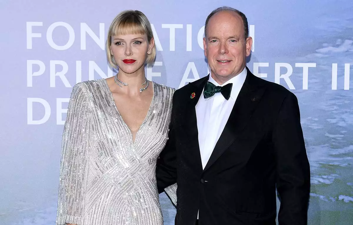 Charlène y Alberto de Mónaco durante la Gala "Planetary Health" en Monte Carlo en septiembre de 2020.