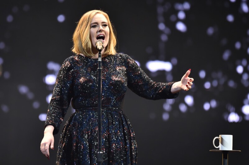 ¿Pucci, Armani o Gucci? Te contamos que diseñador viste a celebridades como Adele, Madonna o JLo en sus giras mundiales.