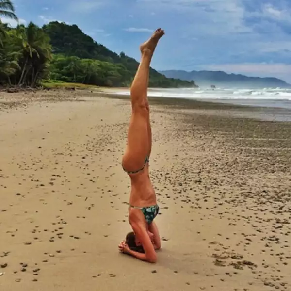 Gisele Bündchen es fanática del yoga y lo presume constantemente en su cuenta de Instagram.