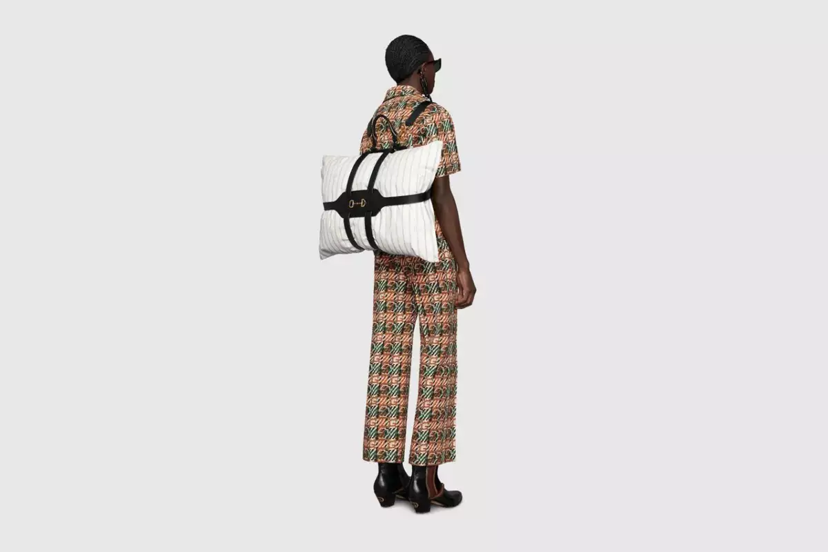 https___hypebeast.com_wp-content_blogs.dir_6_files_2020_04_gucci-spring-summer-2020-backpack-pillow-holder-release-1