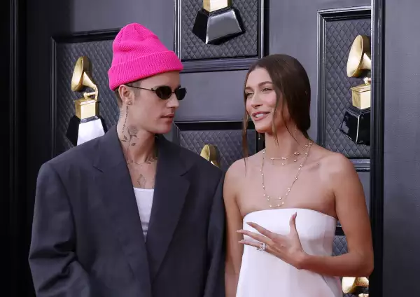 Justin-Hailey-Grammys