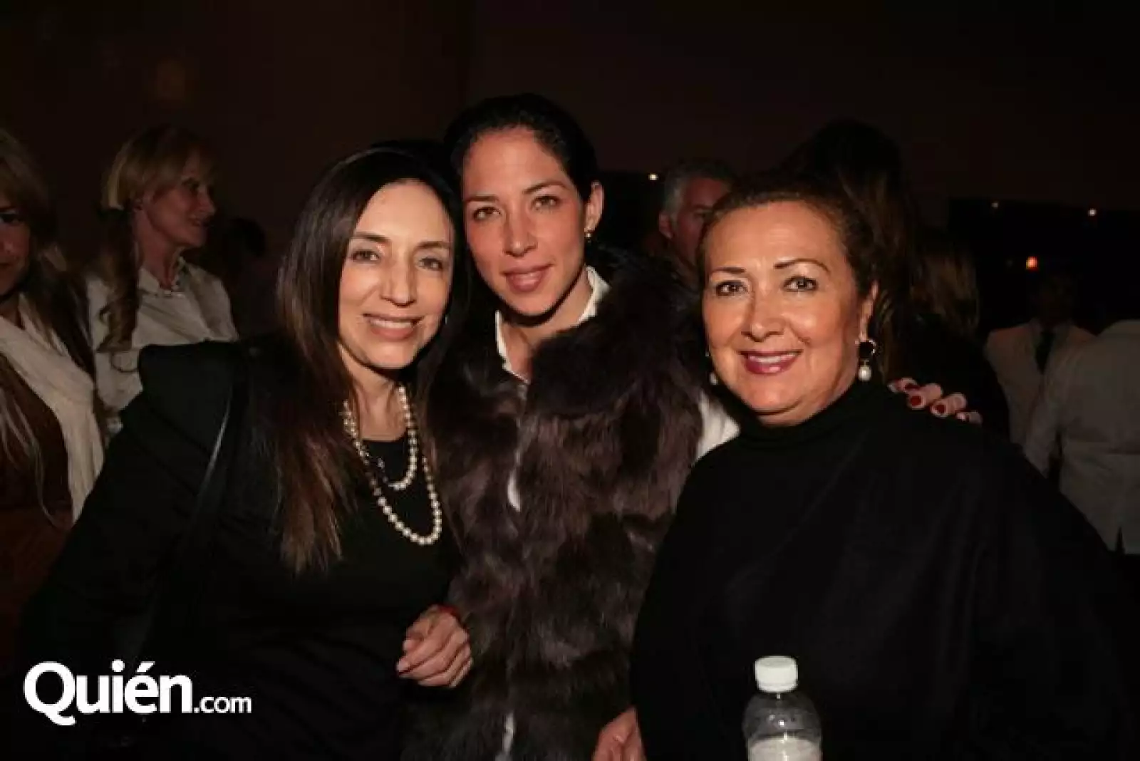 Aurora Alcantara,Jimena Murat,Yolanda Morales