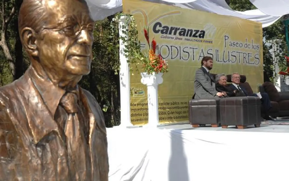Antes de retirarse, Zabludovsky refirió sobre el periodismo actual que "se ha manejado ahora con gran libertad y un gran sentido de responsabilidad, hay una evolución, evolucionó México y con ello el periodismo".