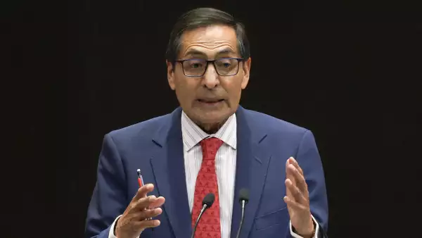 SAT planea cumplir su recaudación en 2025 con impuestos a Shein y Resico más fácil
