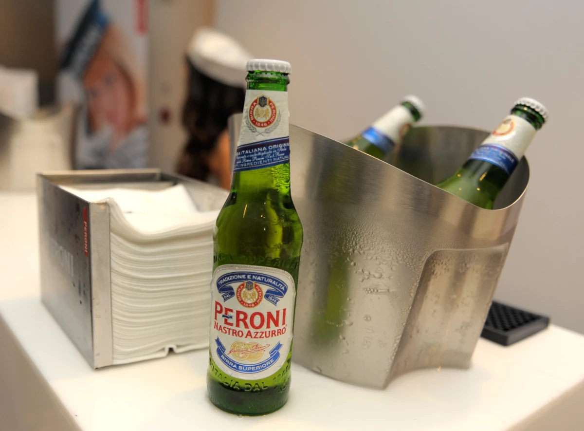 Ab InBev acuerda la venta la marca italiana Peroni, la inglesa Meantime y la holandesa Grolsch a la japonesa Asahi.