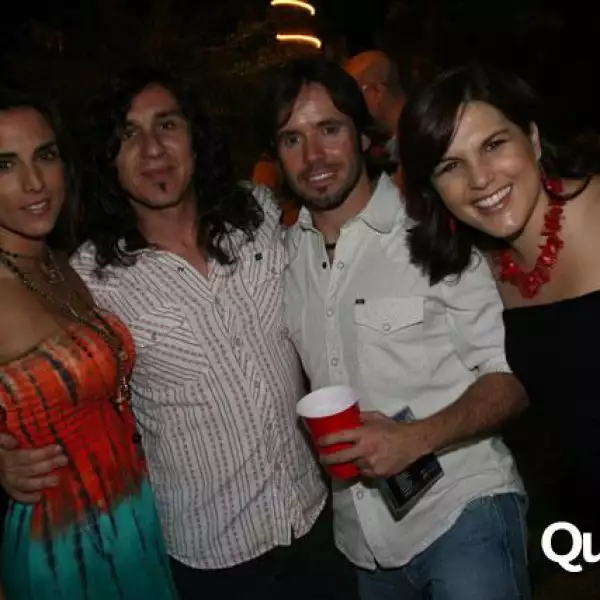 Fiesta de Fernando Lebrija por sus 2 diosas de plata