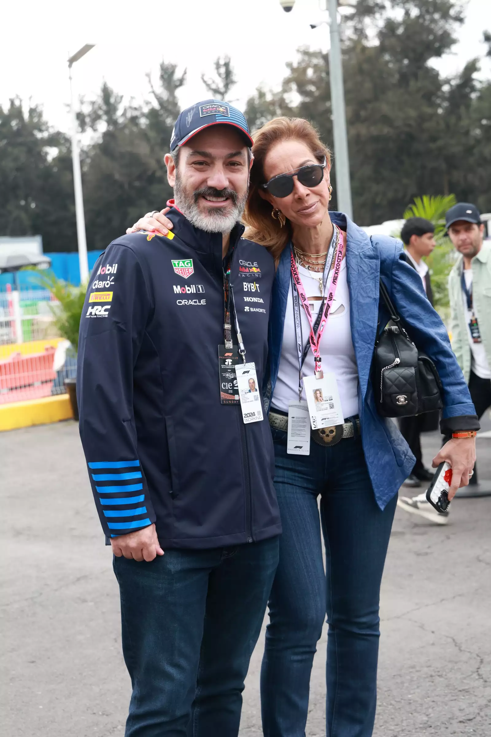 Mauricio Domínguez y Karla Juan Chelala 