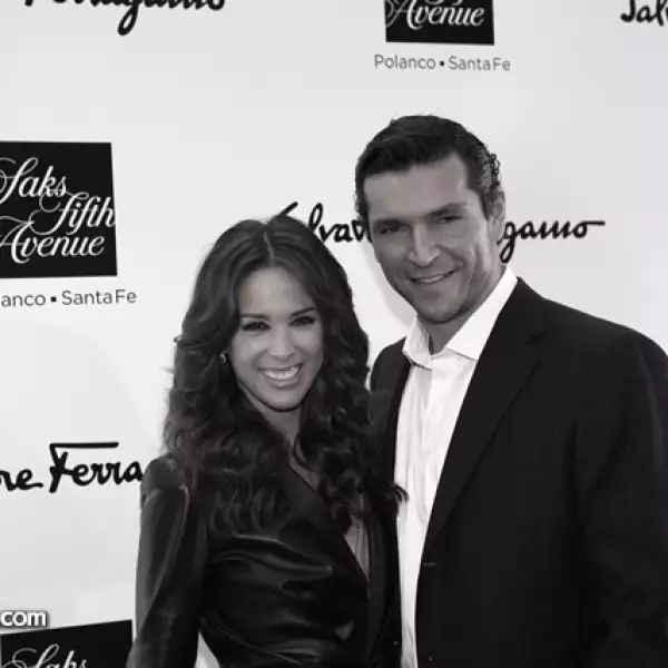 Jacky Bracamontes,Martín Fuentes