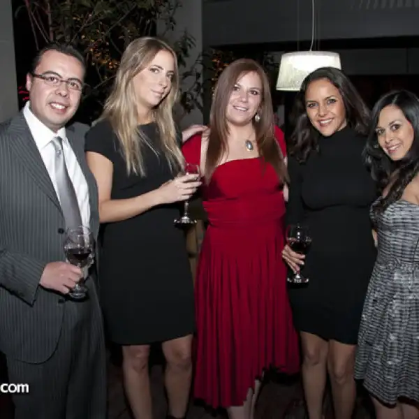 Guillermo Cabrera,Montserrat Alonso,Lili Ruiz,Eugenia Obregón y Pamela Márquez