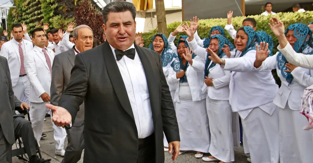 naason_joaquin_luz_del_mundo.jpg