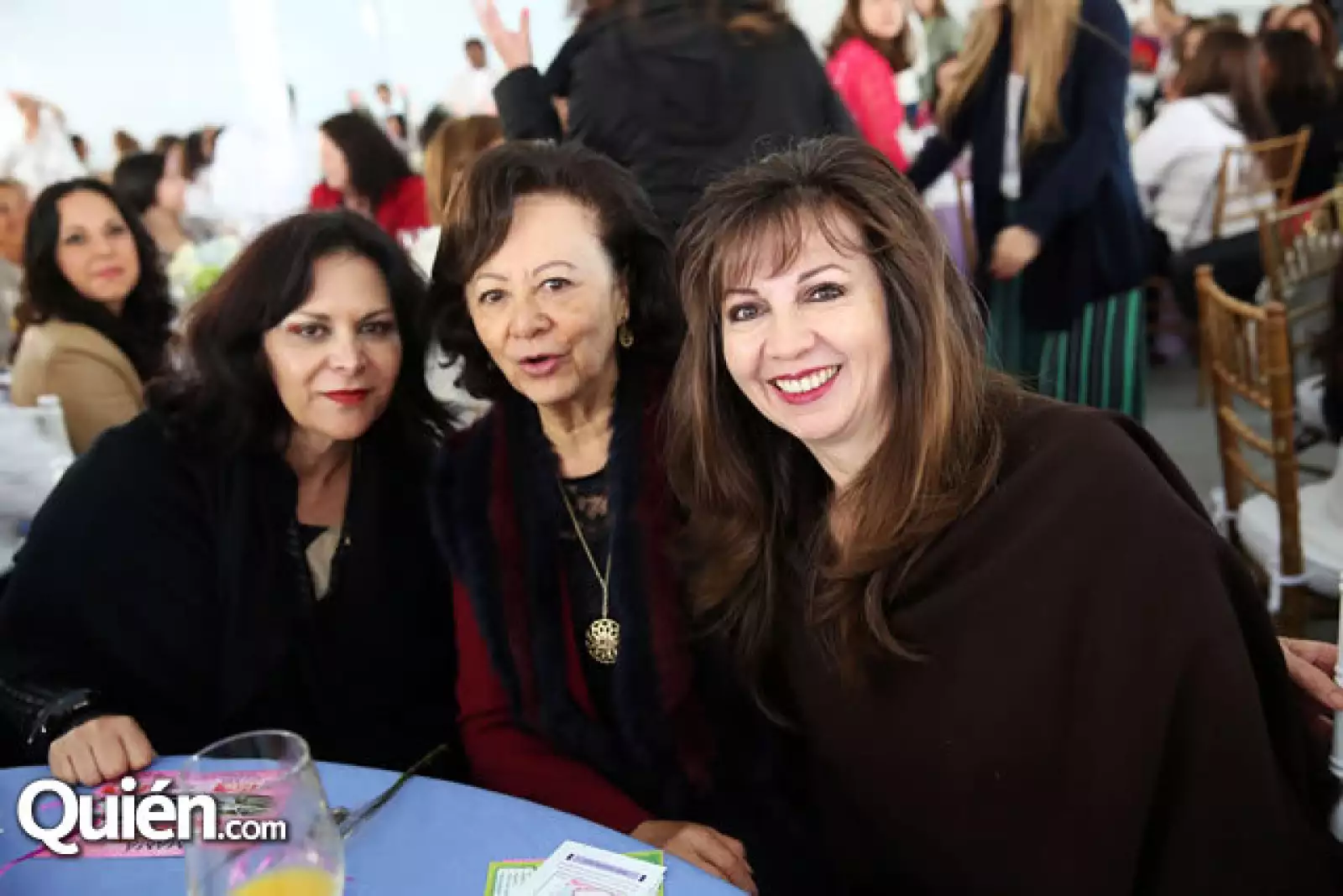 Pilar Vargas,Maria Luisa Chong y Lourdes Osorio Chong