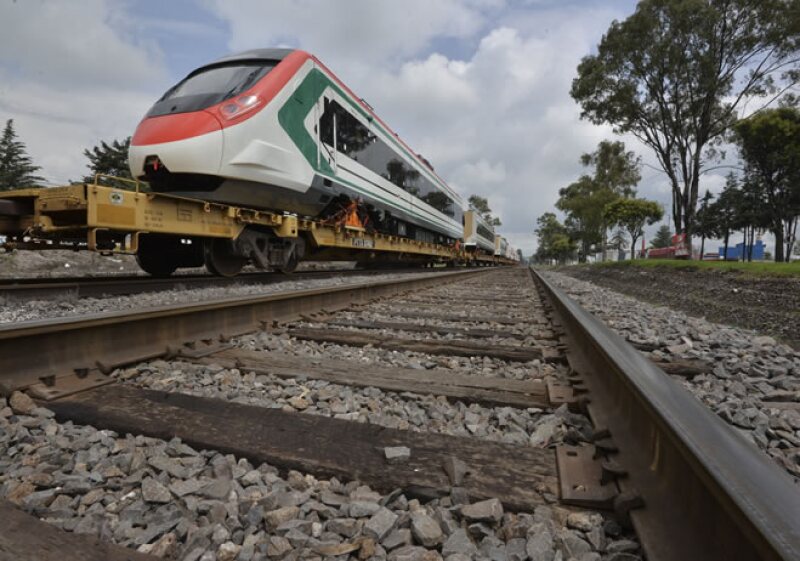 tren mexico toluca