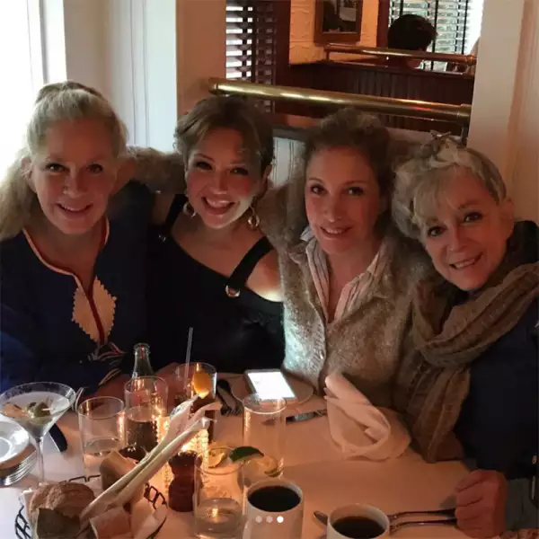 Thalía y sus hermanas Sodi