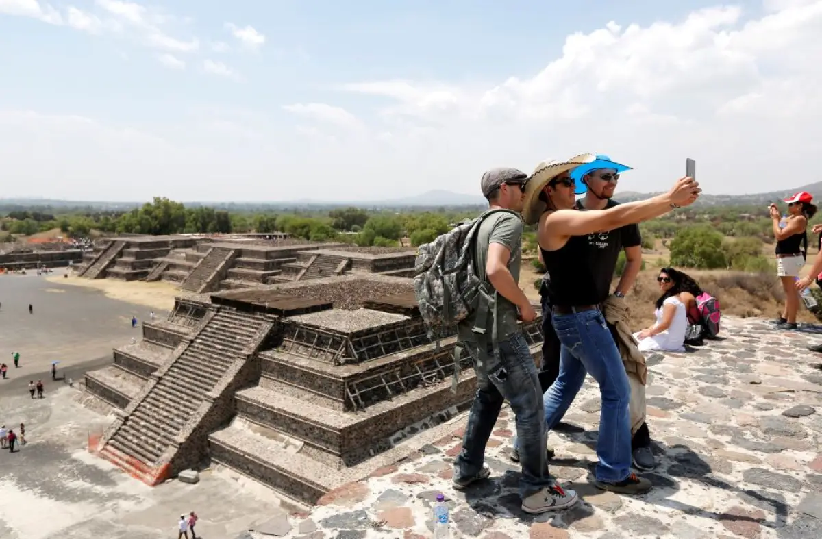turista-mexico.JPG