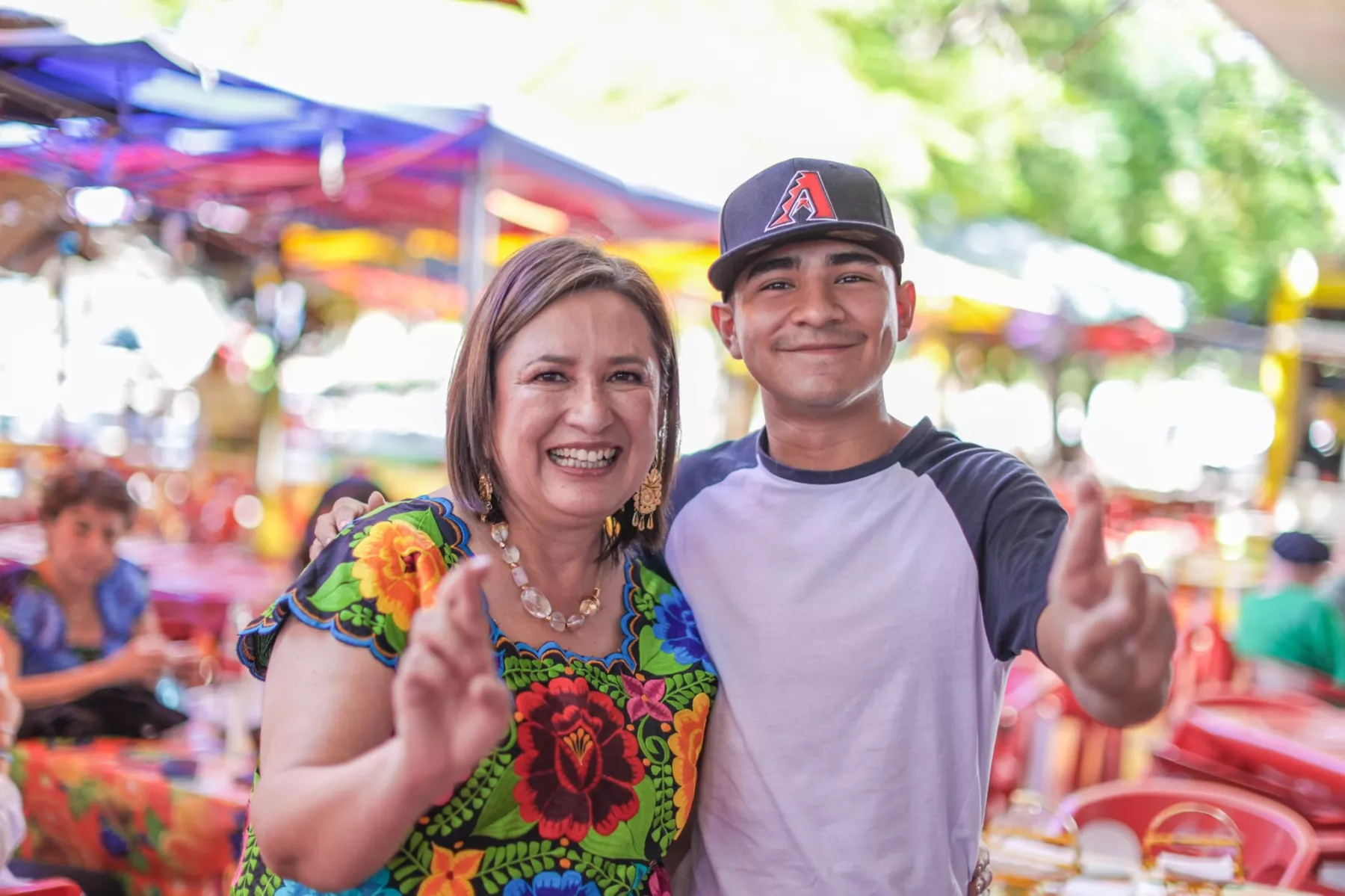 xochitl galvez precampaña.jpg