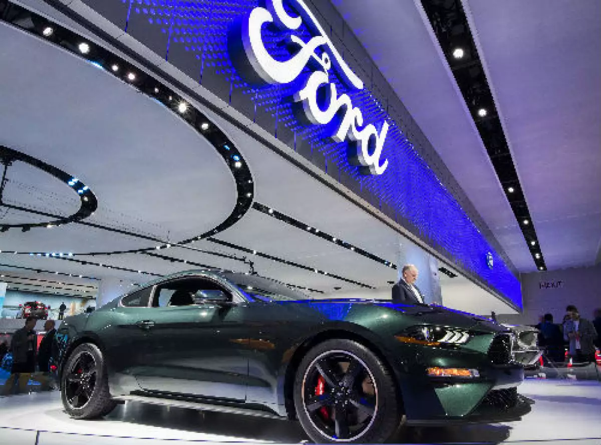 Ford Mustang Buillit