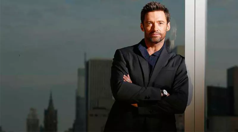 David Beckham, Brad Pitt y Hugh Jackman son algunos de los hombres más sexys de Hollywood. Ellos lo reúnen todo: atractivo, estilo y mucha personalidad.