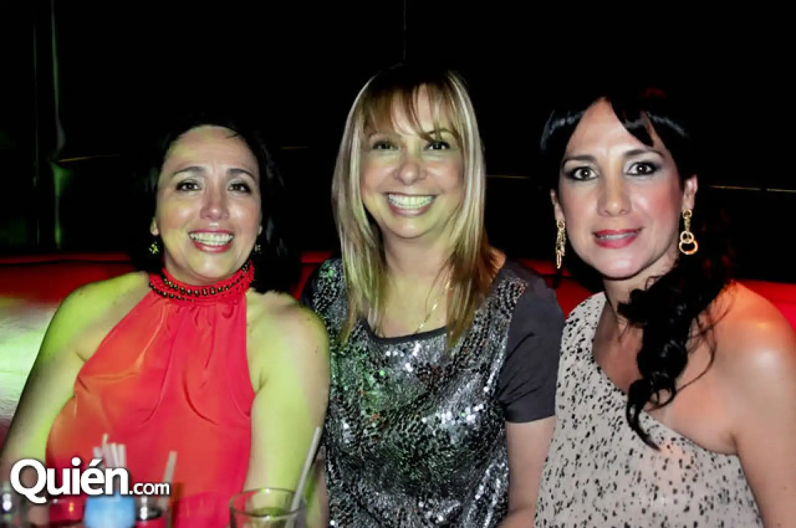 Laura Bernaldes, Lulú Alarcón Hanun y Mónica Manautou
