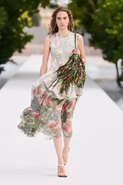 Christian Dior S27 024.jpg